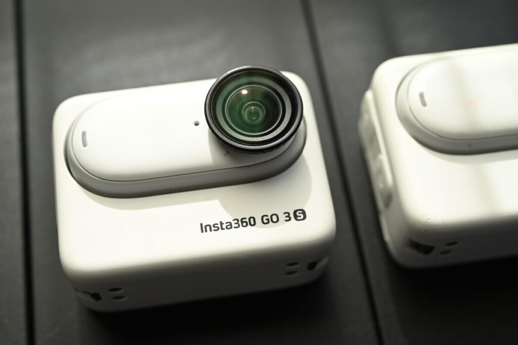 Insta360 GO 3SとGO 3の比較（レンズ部分）