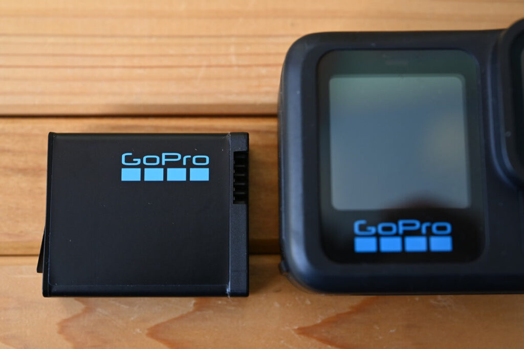 GoPro HERO 13とバッテリー