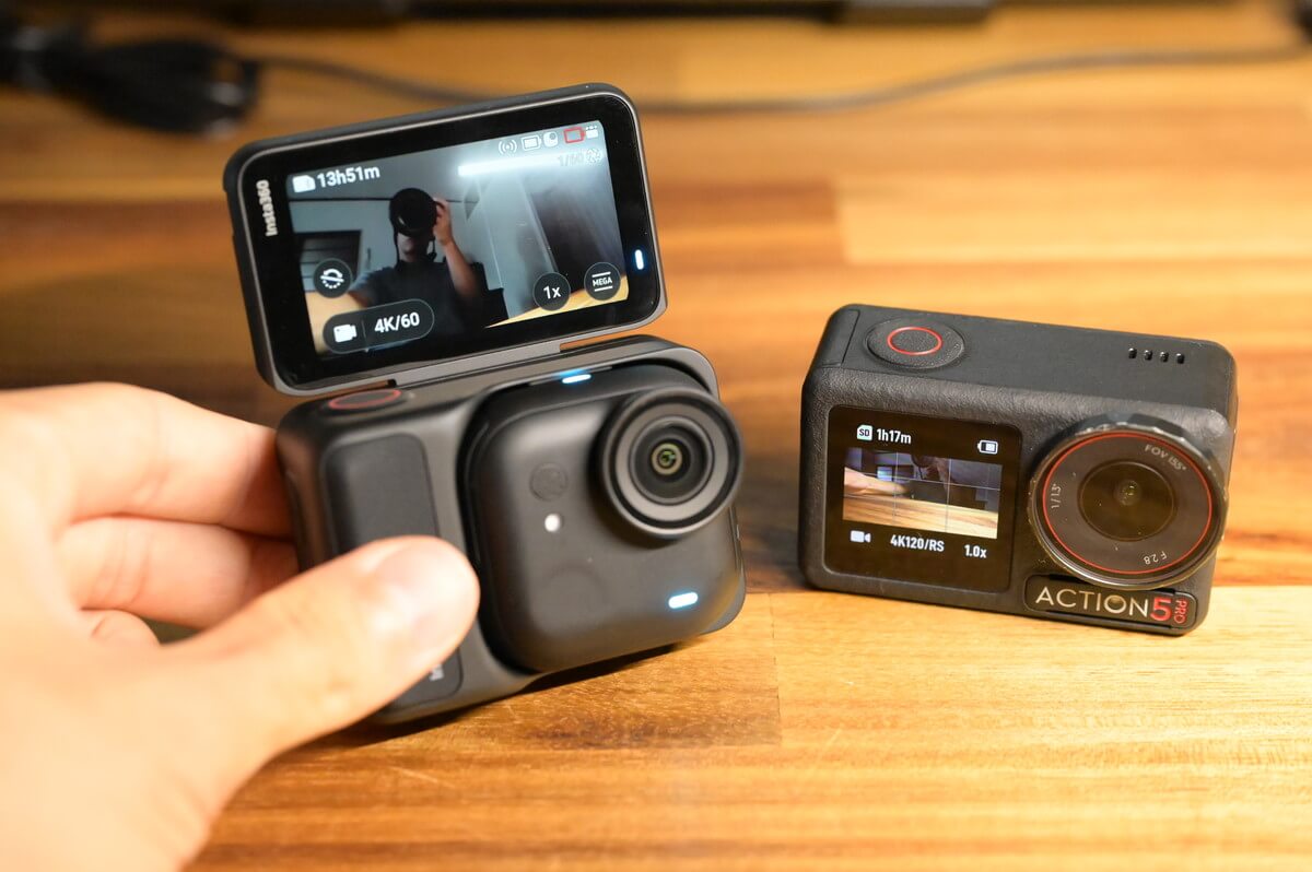 Insta360 GO UltraとDJI Osmo Action 5 Proのスクリーンを比較