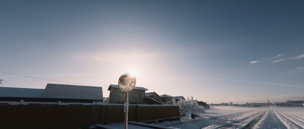 シネマティックレンズで撮影したフレアの出方