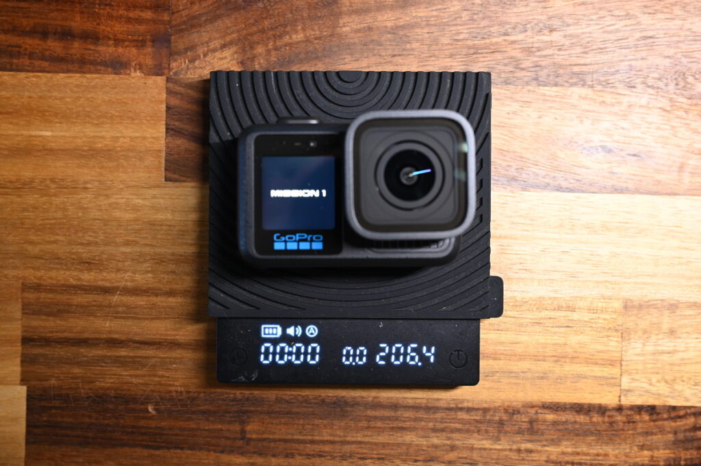 GoPro MISSION 1の重さ